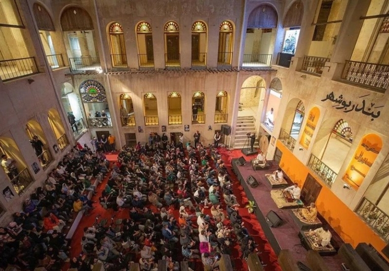 درهای کوچه بسته و دوباره باز شد