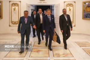 سفر گروسی به تهران؛ مسیر گفتگوهای فنی دور از فشارهای غیرسازنده باز است