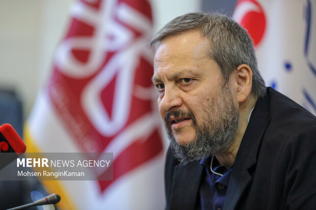 جریان روشنفکری منتسب به انقلاب با شهادت آوینی ضعیف شد