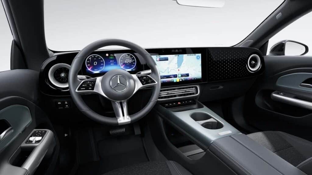 تیپ پایه مرسدس بنز CLA بدون نمایشگر سرنشین جلو عرضه خواهد شد