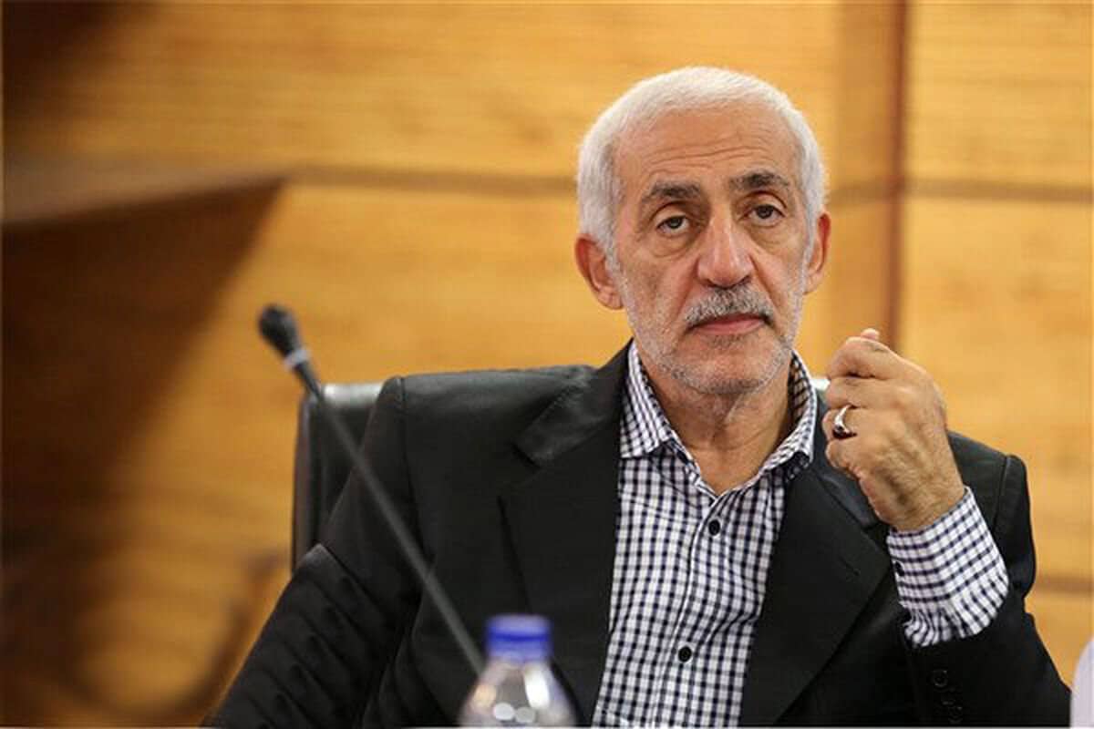 اگر دادکان جای تاج بود فوتبال را تعطیل میکرد! اگر دادکان جای تاج بود فوتبال را تعطیل میکرد!