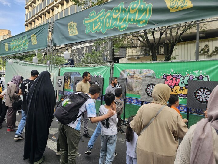 آغاز مراسم جشن بزرگ امام رضایی‌ها تهران؛ هزار غرفه در خدمت مردم هستند
