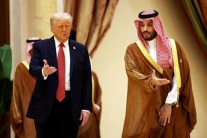 کاسبی با «اسلحه آمریکایی» دستاورد اصلی سفر پرهیاهوی ترامپ به خلیج فارس