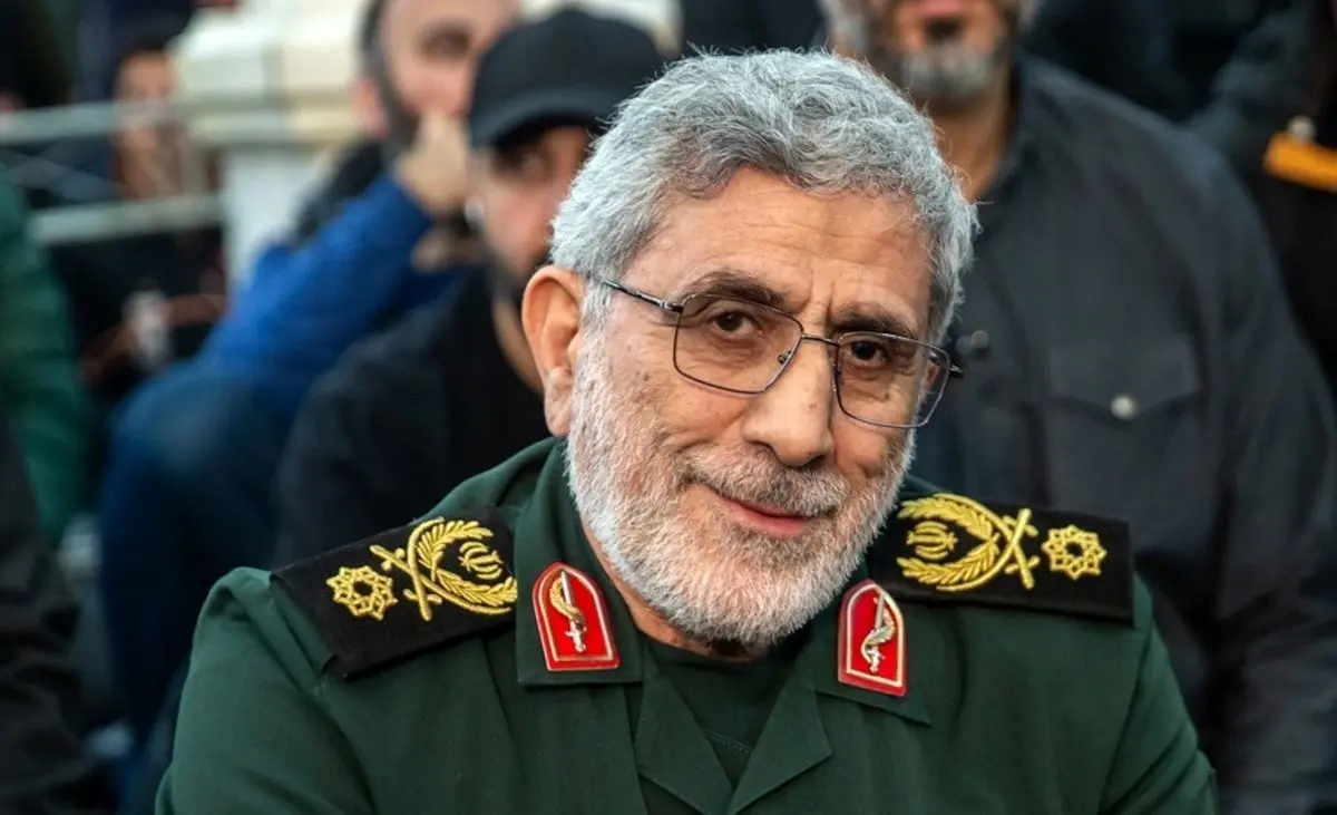 لباس جالب سردار قاآنی در دیدار با مقام عراقی