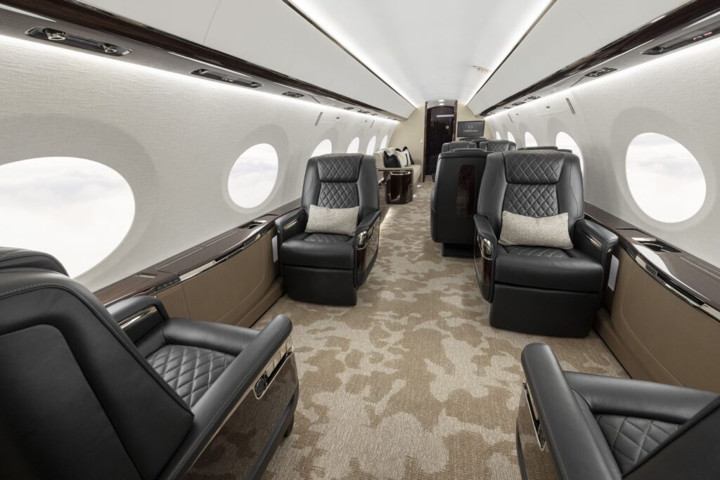 First Outfitted Gulfstream G800 Takes Flight.20241202 1 1024x683 2
