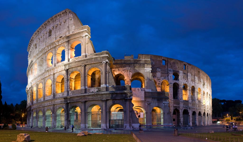 The Amphitheatre of El Jem/ The Roman Empire |