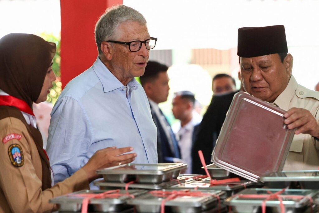 bill gates ai health education indonesia 3 1024x683 1