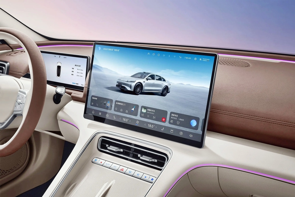 سامانه‌های هوشمند و کمک راننده: دستیار هوشمند راننده