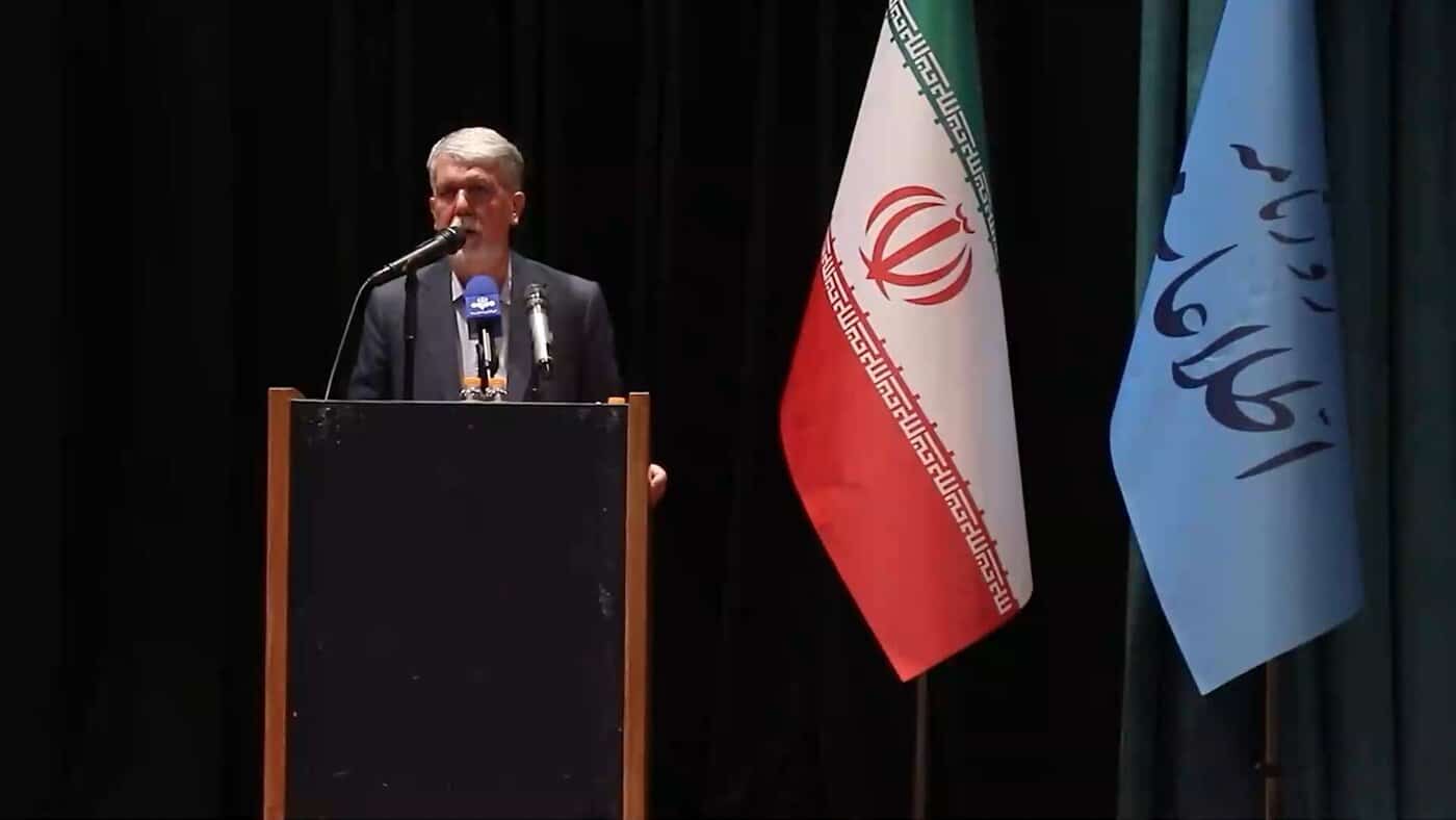 ویدیوی جالب رئیس دفتر رهبر انقلاب درباره یک وزیر پزشکیان