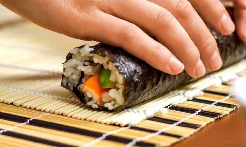 images_1681757695_643d95ff705c4 سوشی چیه؟