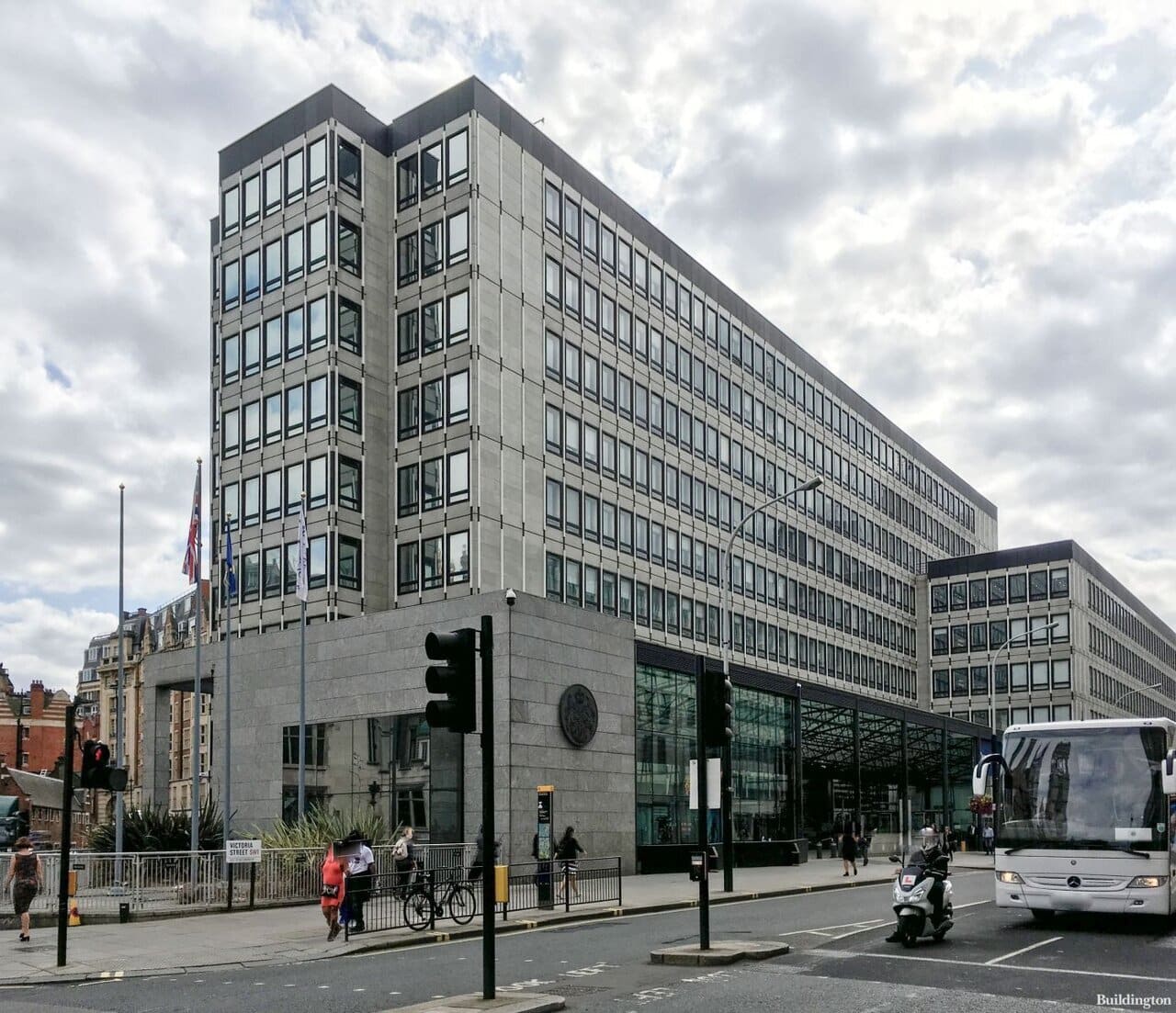 افسوس و صد افسوس؛ ۱۰۰میلیون پوند پول ایران مصادره شد!