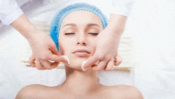 پاکسازی پوست – پاکسازی پوست صورت و بدن با 7 روش موثر