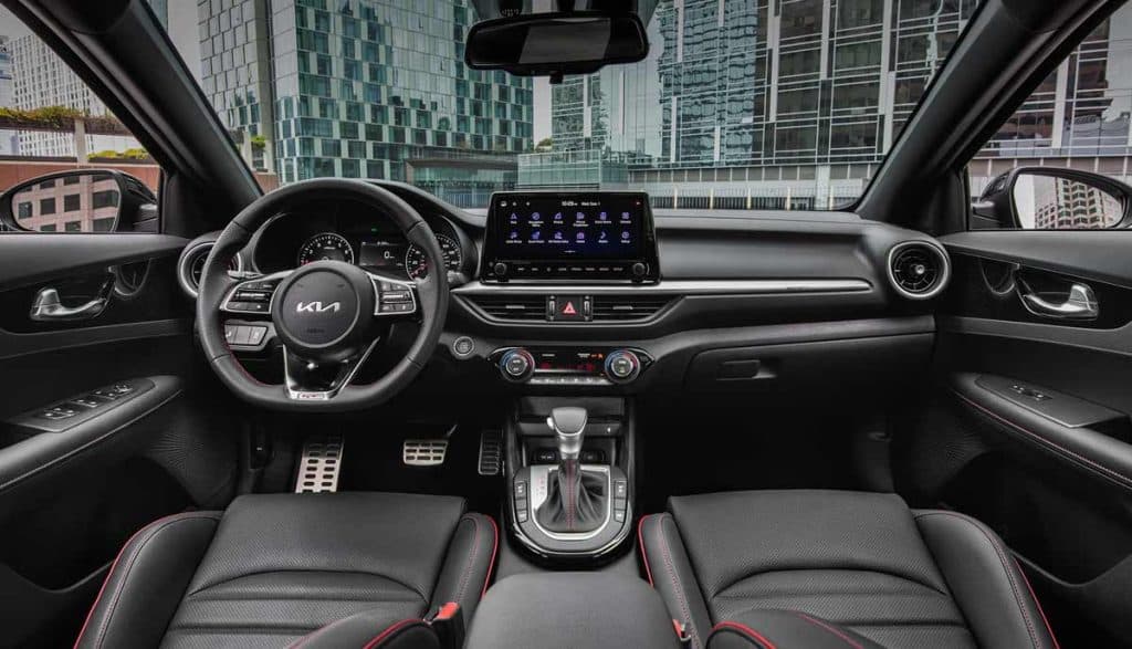 kia cerato 1 1024x587 1