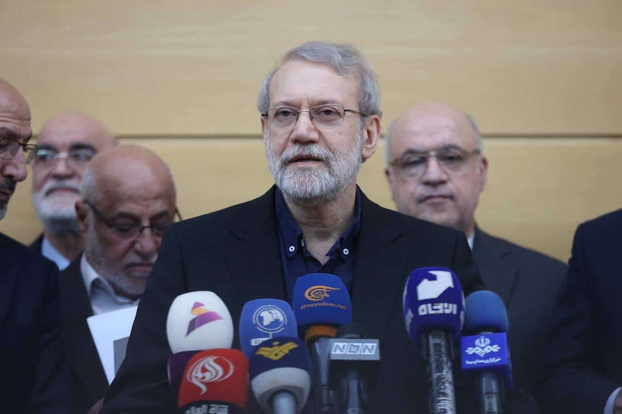 آقای لاریجانی! برخی حکم اعدام دخترانمان را صادر کردند اما شما...