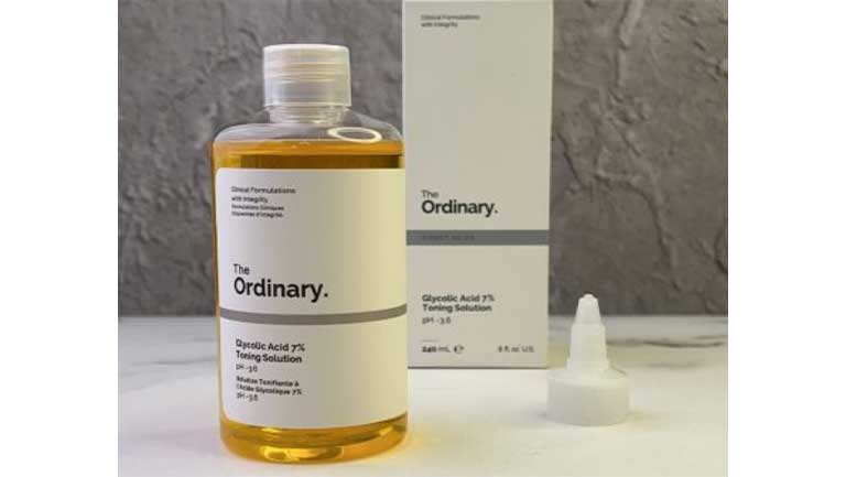 تونر گلیکولیک اسید برای مشکلات پوست بدن