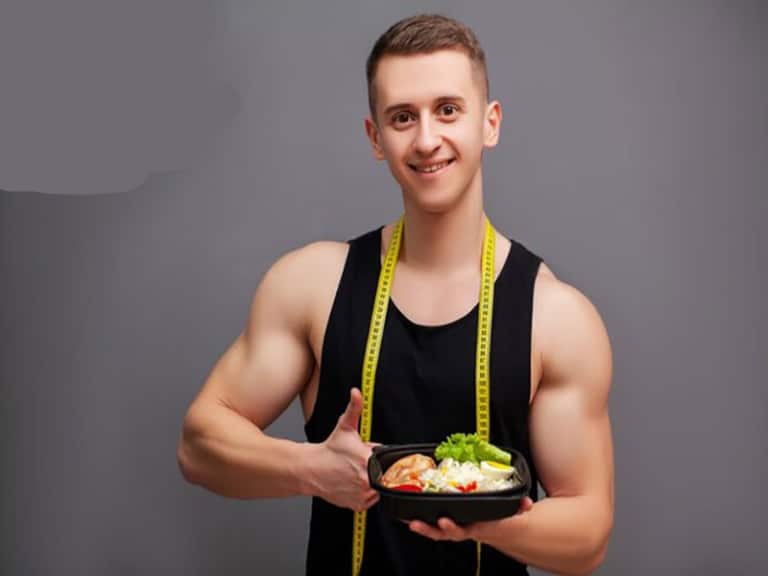 غذای گیاهی برای بدنسازان: راهنمای جامع، علمی و کاربردی