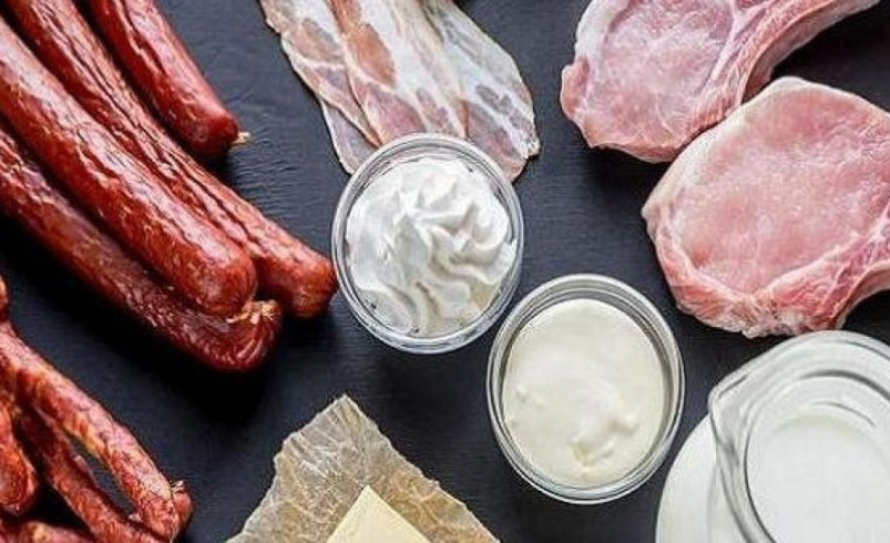 مضرات مصرف گوشت و لبنیات؛ نگاهی اخلاقی، انسانی و زیست‌محیطی به محصولات حیوانی