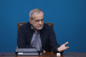 پزشکیان: شبکه اطلاع‌رسانی دولت باید فعال شود